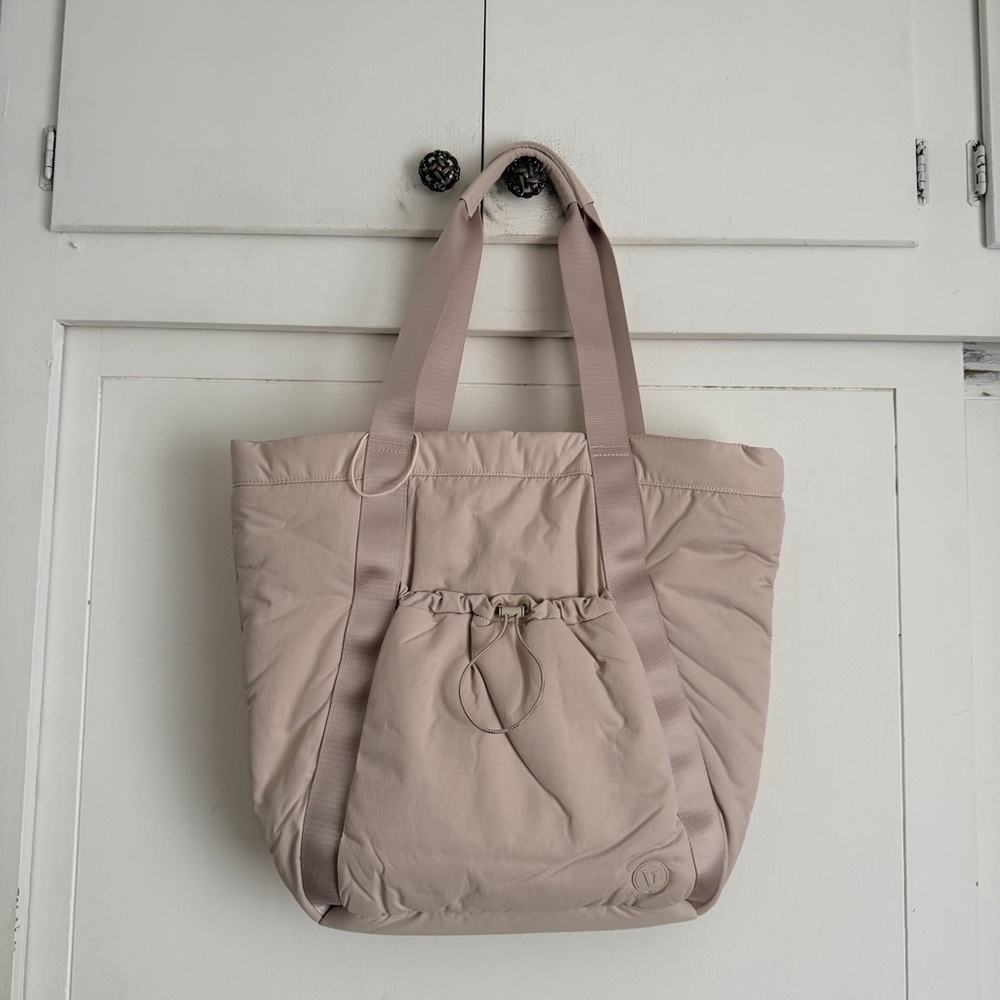 Vuori All Around Tote